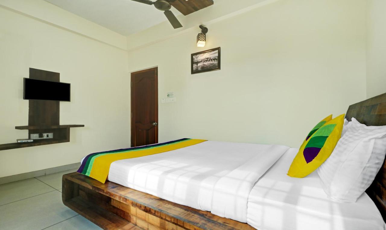 Itsy Hotels Colors Stay Chikmagalūr Buitenkant foto