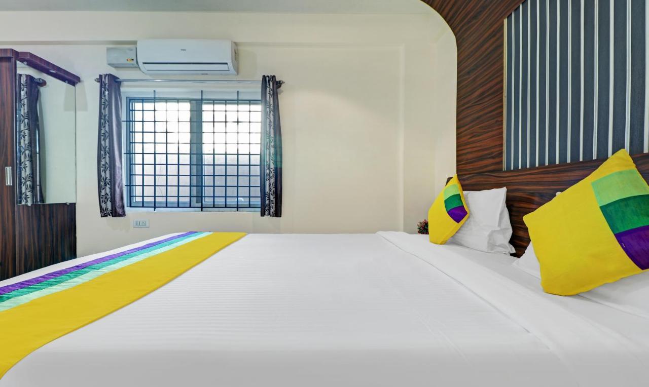 Itsy Hotels Colors Stay Chikmagalūr Buitenkant foto