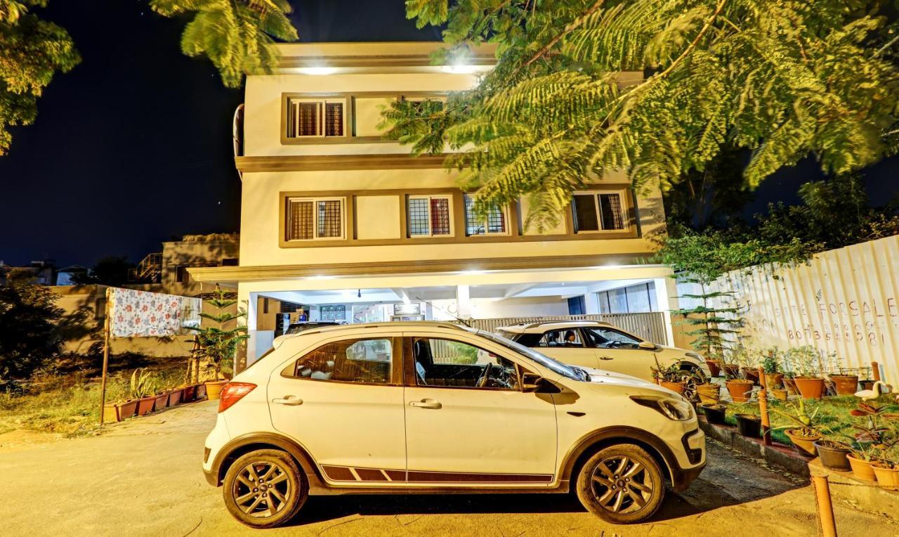 Itsy Hotels Colors Stay Chikmagalūr Buitenkant foto